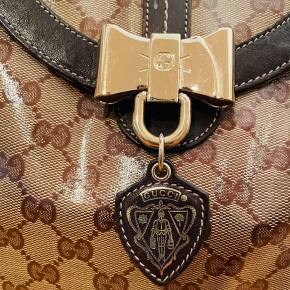 SOLD Gucci GG Guccissima Bow Purse - Picture 2 of 8